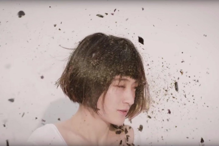 这个百变的日本女rapper，同时满足了我对清纯和性感的幻想