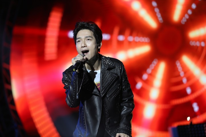 被湖南卫视封杀了这么久，这个选秀冠军终于可以参加《歌手》了