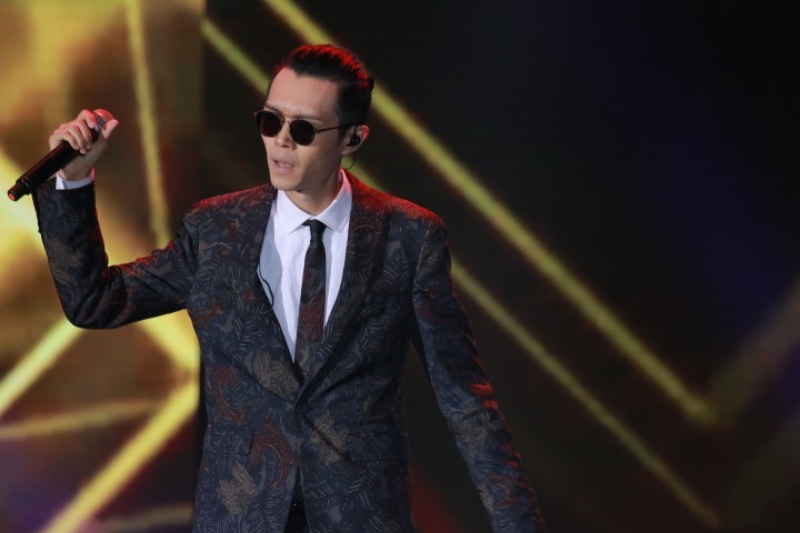 方大同是如何从金曲歌王一步步过气的…