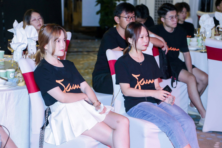 果酱文化创始人邹扬： 四年时间，果酱已为成为世界级音娱公司打下了根基