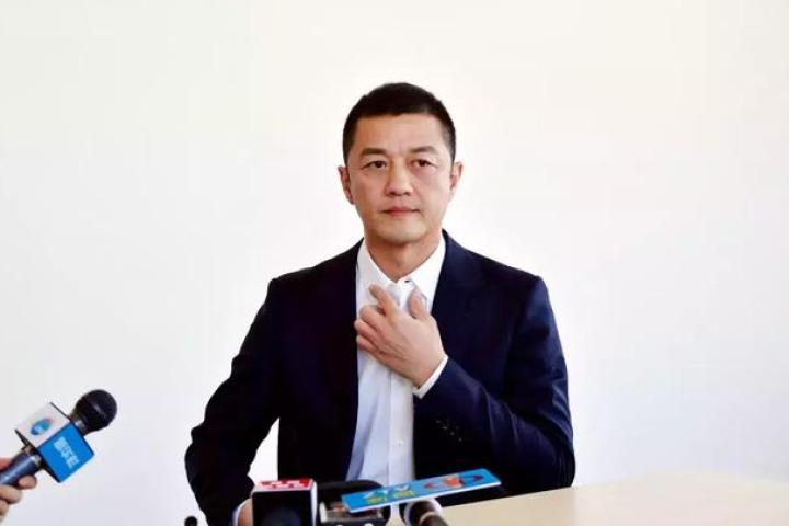 李亚鹏的现女友是照着王菲找的？网友的脑洞能别那么大吗