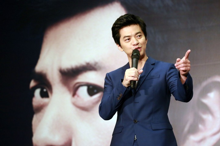 李健这种少数派歌手都能火，说明这个世界还没烂透
