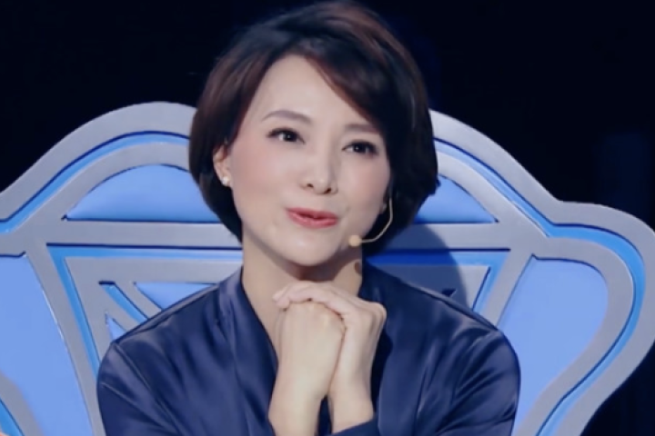 一开播就狂上热搜，这档停了8年的综艺，我一分钟都不想快进