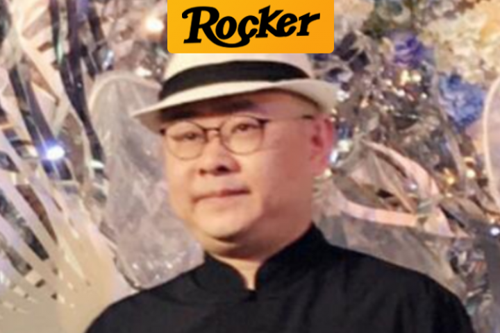 都说现在的刀郎又胖又秃，隐退这10年他真的很惨吗？