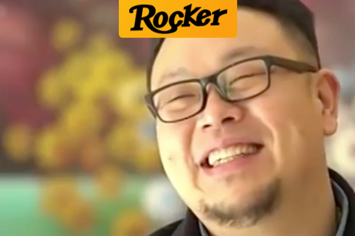 他在凌晨的殡仪馆里搞摇滚