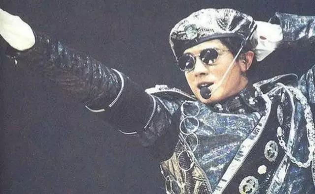 52岁的郭富城结婚了！岳父对他说：我是从小听着你的歌长大的…