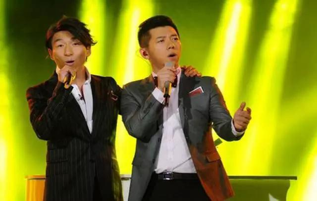 林忆莲、李玟、韩红同台飙歌!《歌手》三届歌王到底谁更牛逼?