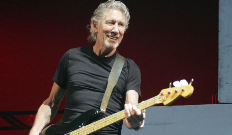 传奇乐队的平克弗洛伊德的灵魂人物Roger Waters，73岁还孜孜不倦地发了一张新专辑