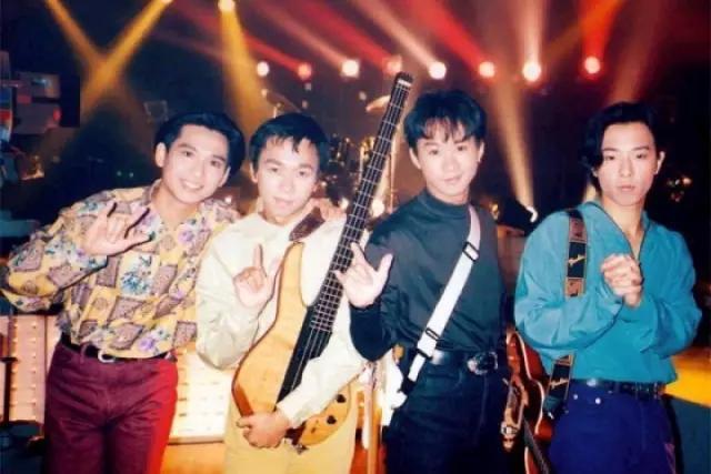 面对演唱会保安打人,26年前的黄家驹给周杰伦狠狠上了一课!