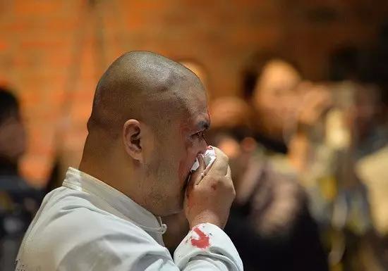 徐晓冬挑战武林惨遭封杀：敢戳穿皇帝新衣的人，不死也废了…