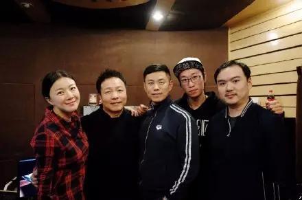 许巍时隔15年再为叶蓓操刀,二人首次合唱,歌声里都是你的青春