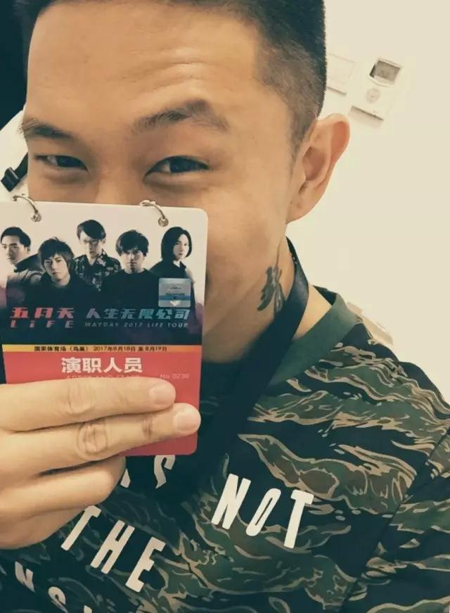 能集齐陈粒、刘若英和欧阳靖一起缅怀青春的,也就只有五月天了!