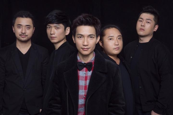 陈楚生&SPY.C《空》MV首发，绘画艺术与音乐的激情碰撞