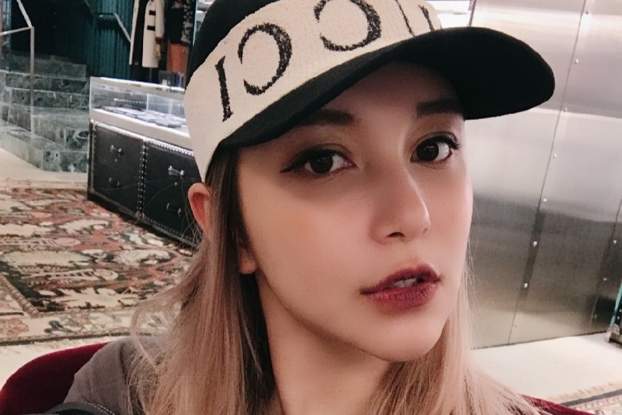 唱功不俗！李雨桐2011年曾参加《快乐女声》海选视频曝光