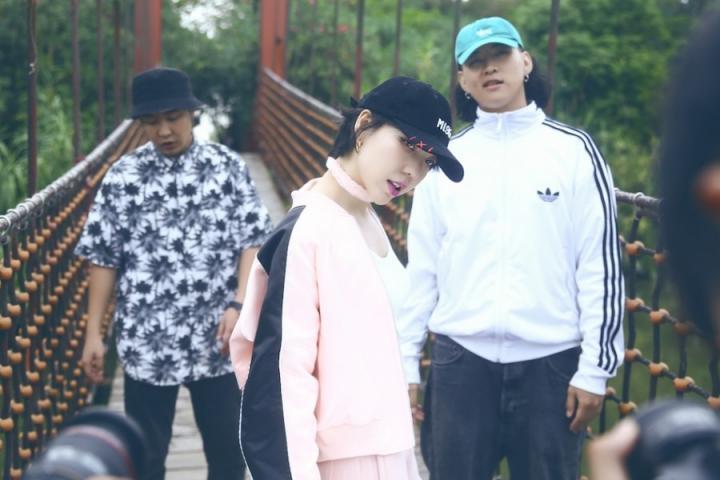 再一次带来十足的惊喜，吴莫愁第三支单曲正式发布！