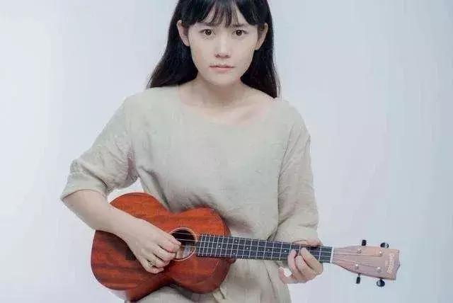 如果缺少了这两位北大才女,民谣得有多无聊……