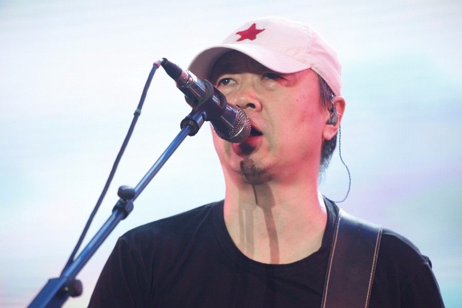 不带乐队也不演唱，崔健将把自己创作的长篇电子乐搬上音乐节