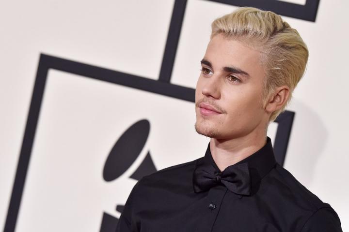 人生赢家！比伯凭《Despacito》获人生首个拉丁格莱美奖