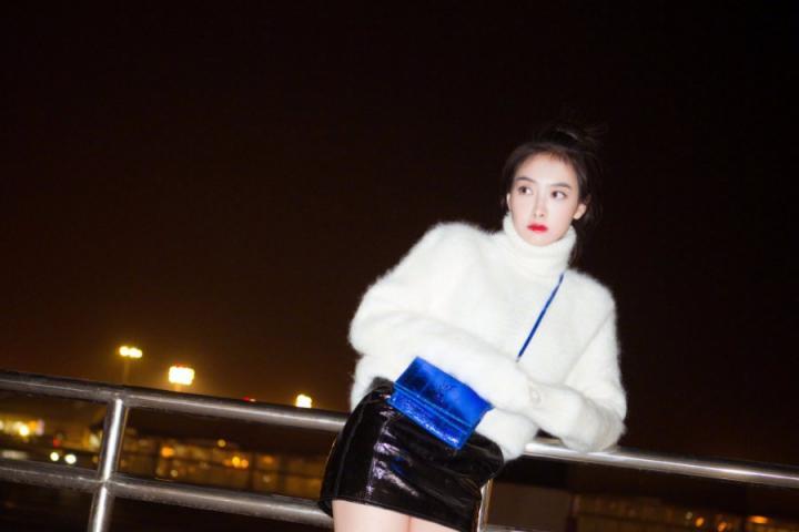 宋茜为SuperELLE创作主题曲，美得一塌糊涂