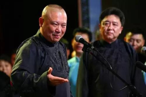 曾被迫害到血肉模糊的相声大师侯宝林,已在人们心中活了100年