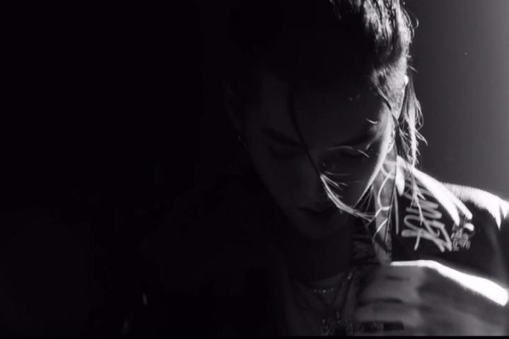 吴亦凡 X Burberry宣传短片公布，带你走进他的一天