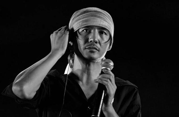 朴树现场崩溃大哭:压抑了20年,这次终于忍不住了…