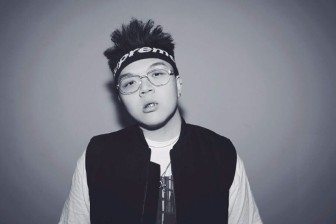 艾福杰尼演唱网友圣诞愿望，全新MV《星愿传唱》温馨出炉