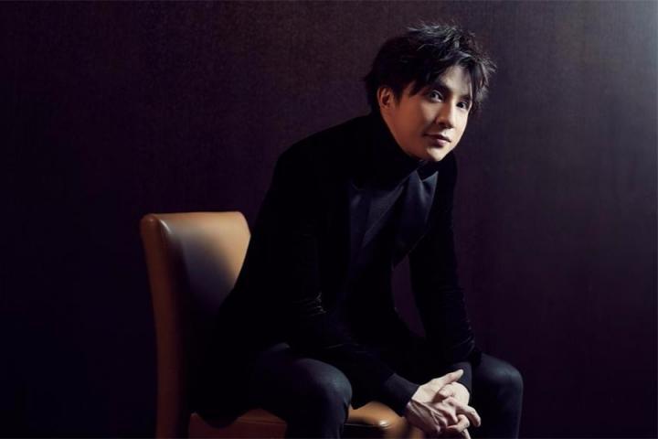 【谈资】薛之谦再登台湾音乐风云榜前三，歌迷们辛苦了；《唐人街探案2》被指侵权霉霉