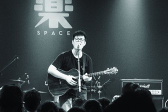 纣王老胡：我不是一朵死去的花