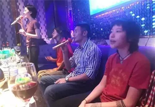 麦霸王菲在KTV唱过的10首歌, 《爱情买卖》还不是最奇葩的……