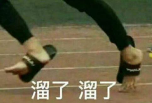 妹子说：每次在KTV听到男生唱这10首歌，我都想摔门而出…