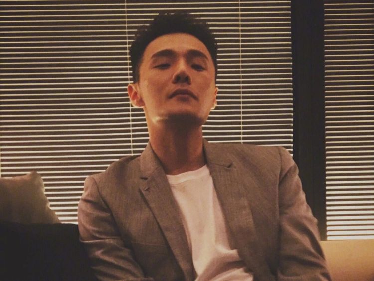 被夸上天的李荣浩，新专辑到底怎么样？